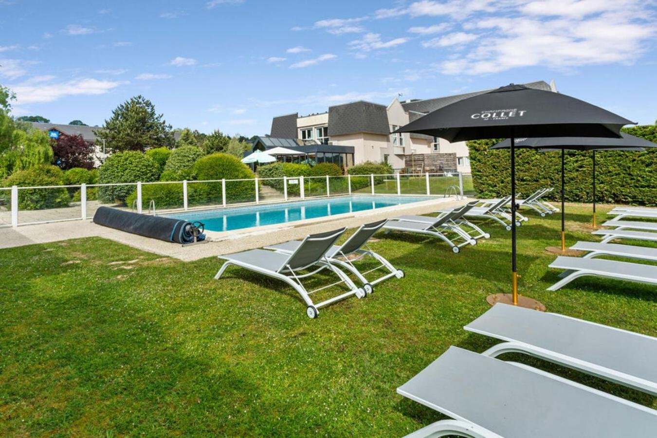 Kyriad Deauville - St Arnoult Saint-Arnoult  Eksteriør bilde